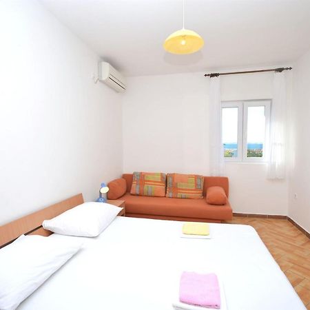 Apartments Andelka Pag Town Bagian luar foto