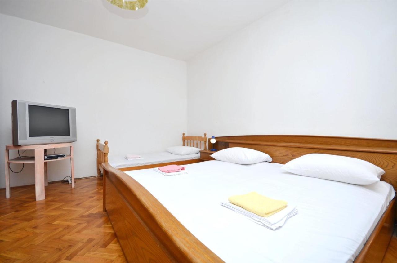 Apartments Andelka Pag Town Bagian luar foto