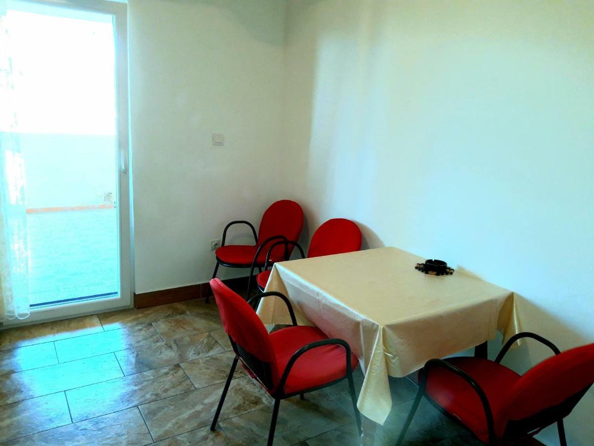 Apartments Andelka Pag Town Bagian luar foto